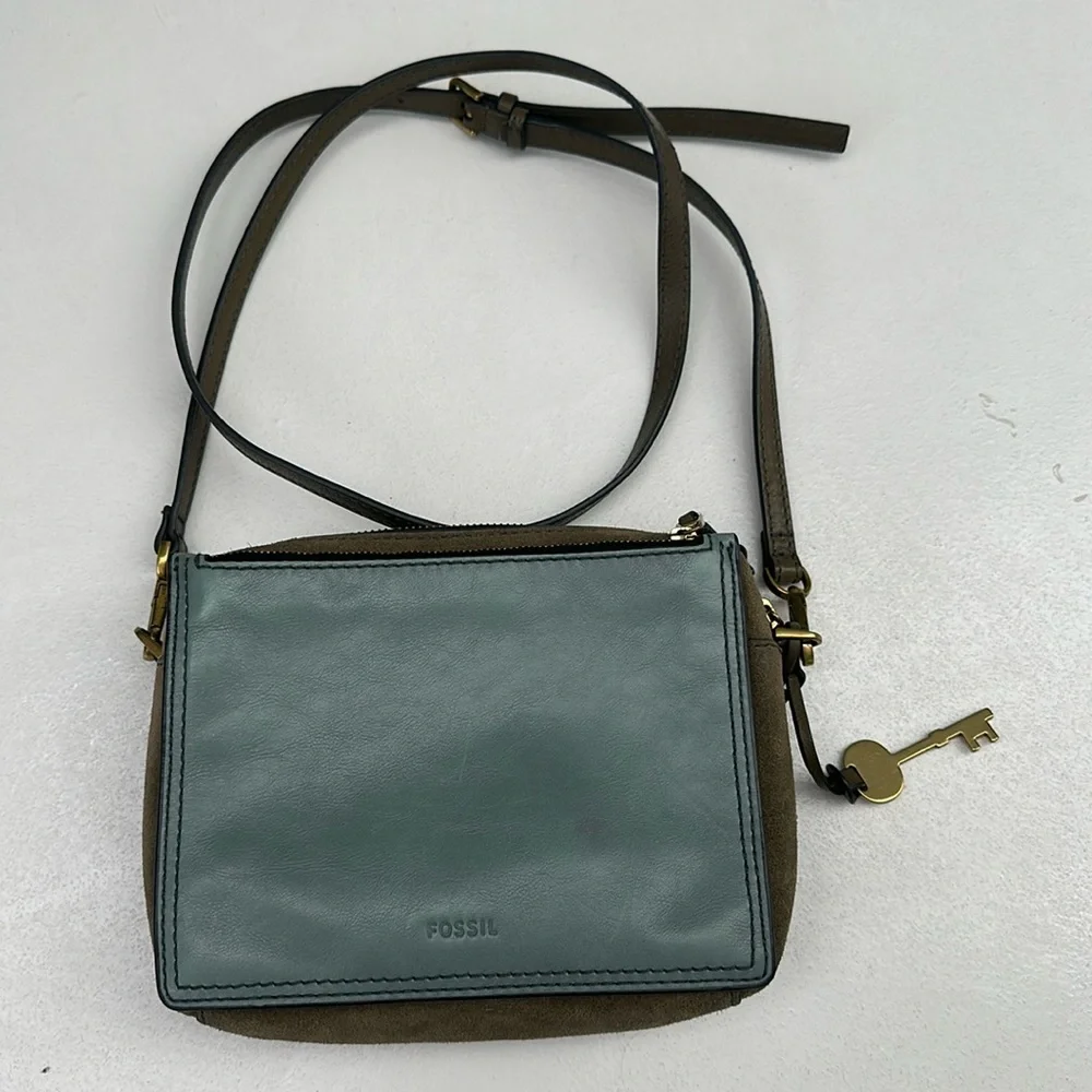 Fossil purse - Picture 1 of 6